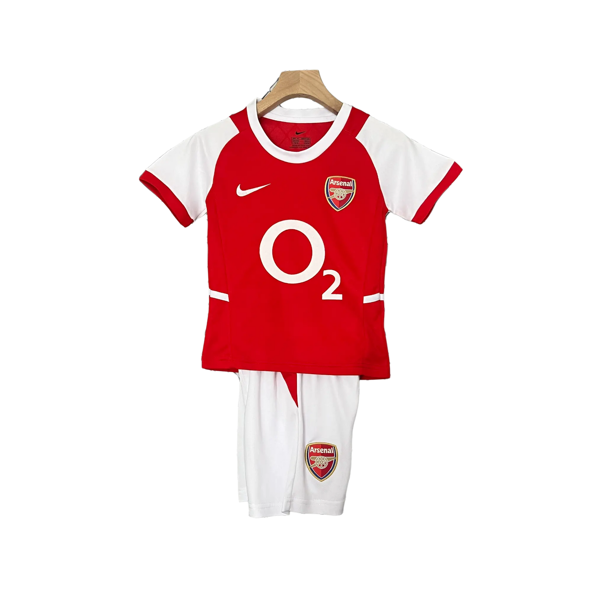 England Arsenal 2002/04 Kids' Classic Home Premium Football Jersey - A Nostalgic Choice for Young Fans