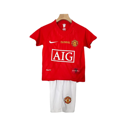 UK 2007/08 Manchester United Kids' Champions League Version Home Football Jersey - A Classic for Young Fans