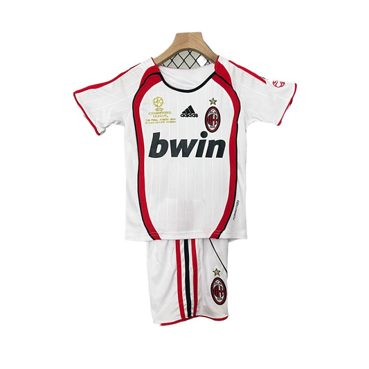 Italy 2006/07 AC Milan Kids' Retro Away Premium Football Jersey - A Classic Choice for Young Fans