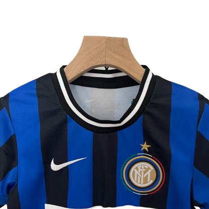 Italy Inter Milan 2009/10 Kids' Iconic Home Premium Football Jersey - A Timeless Treasure for Young Fans SuperJerseysTK