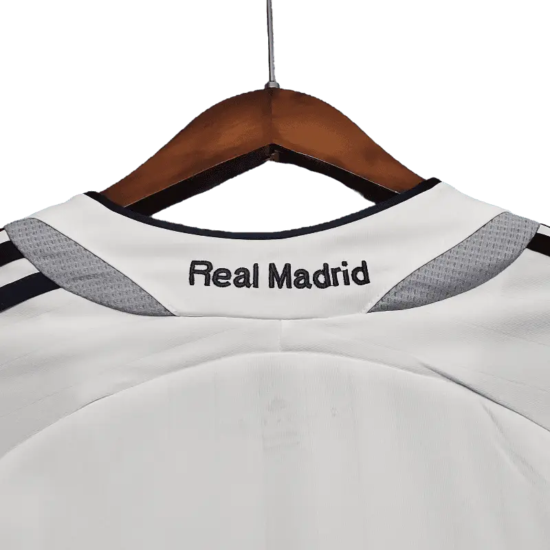 Real Madrid Retro Premium Long Sleeve 2006/07 Home Classic & Stylish Football Jersey SuperJerseysTK