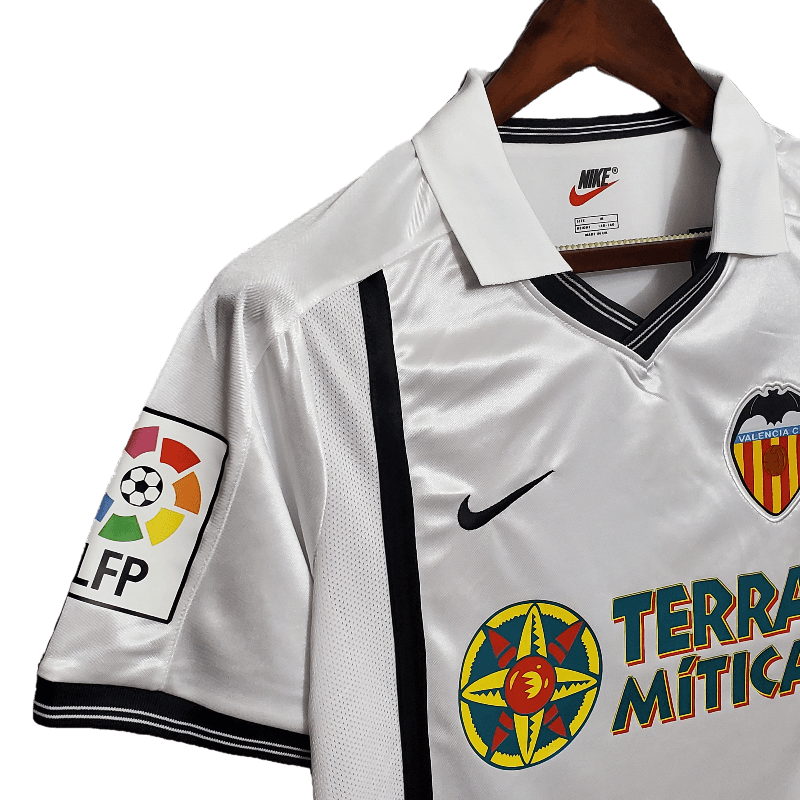 Valencia 2001 Home Retro Jersey: Unveiling Authentic Vintage Charm. SuperJerseysTK